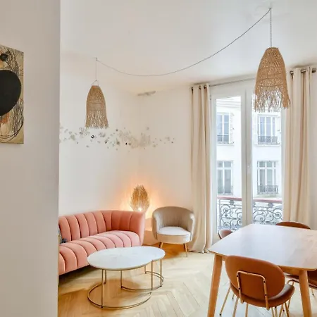 Art1 Opera Bed & Breakfast Parijs